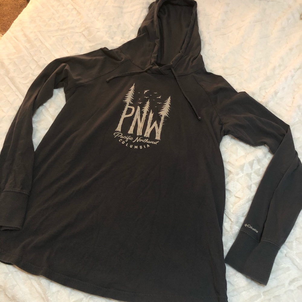 Columbia Sportswear hooded long sleeve shirt